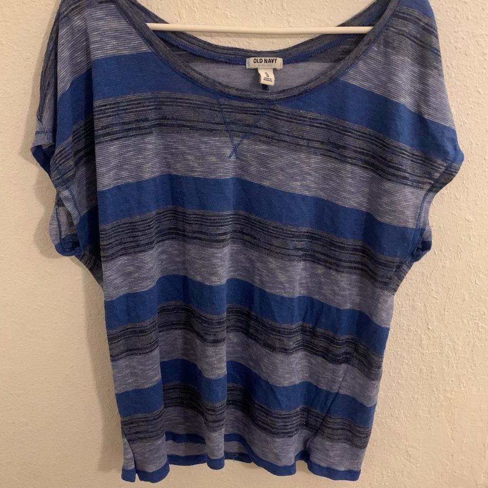Old Navy shirt